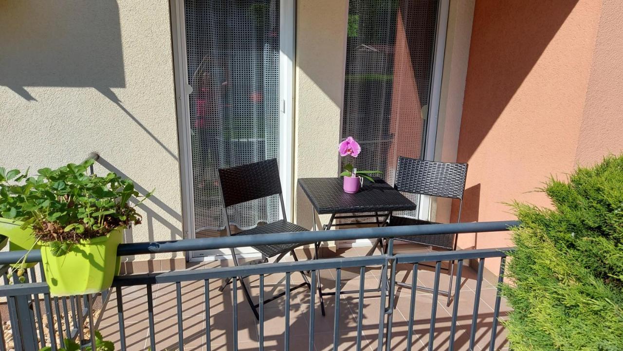 Amulett Suite Apartment Hajduszoboszlo Luaran gambar