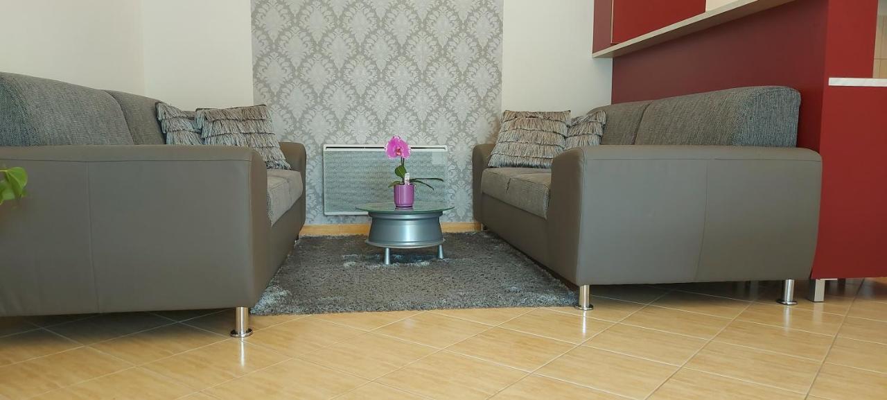 Amulett Suite Apartment Hajduszoboszlo Luaran gambar