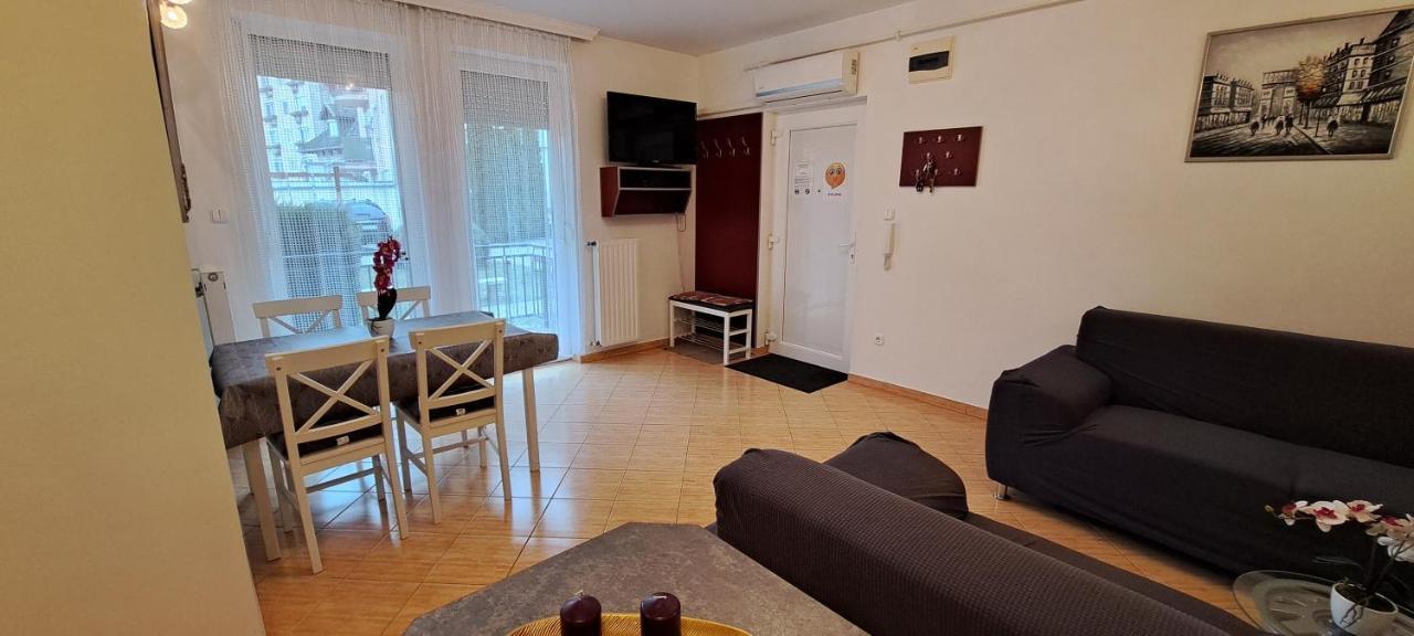 Amulett Suite Apartment Hajduszoboszlo Luaran gambar